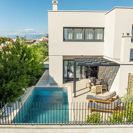 Cvita & Mia Zadarvillas Willa *