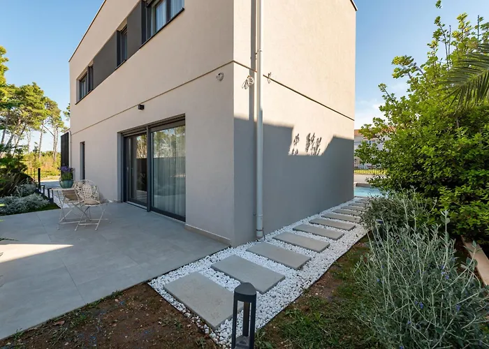 Cvita & Mia Zadarvillas *